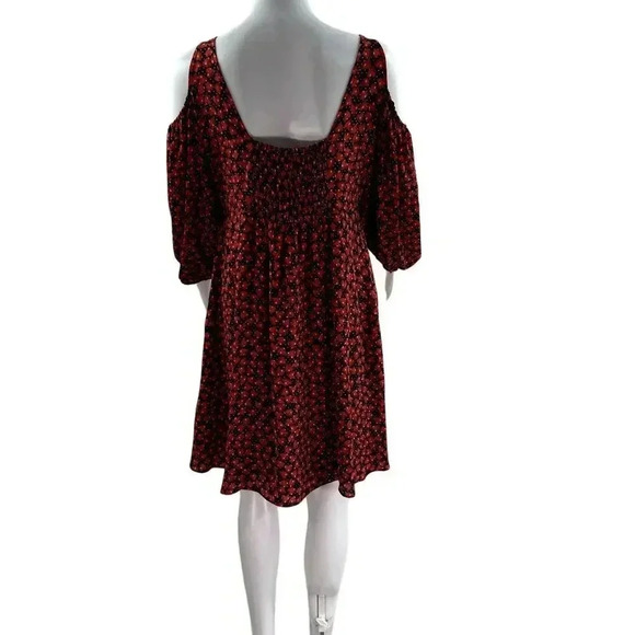 Disney's Women M Alice Through Looking Glass Red Heart Designer Colleen Atwood - Picture 2 of 14